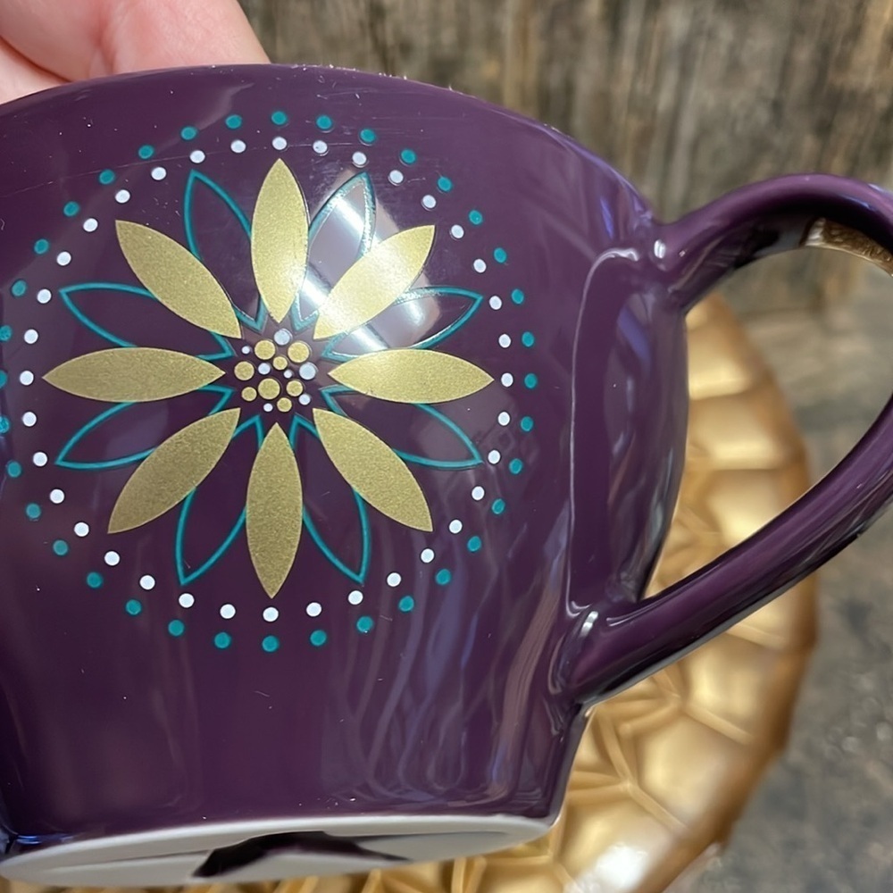 Starbucks |Holiday| 2006 | Gold & Eggplant Purple | Star| Coffee | 12 oz Cup Set - Picture 13 of 16